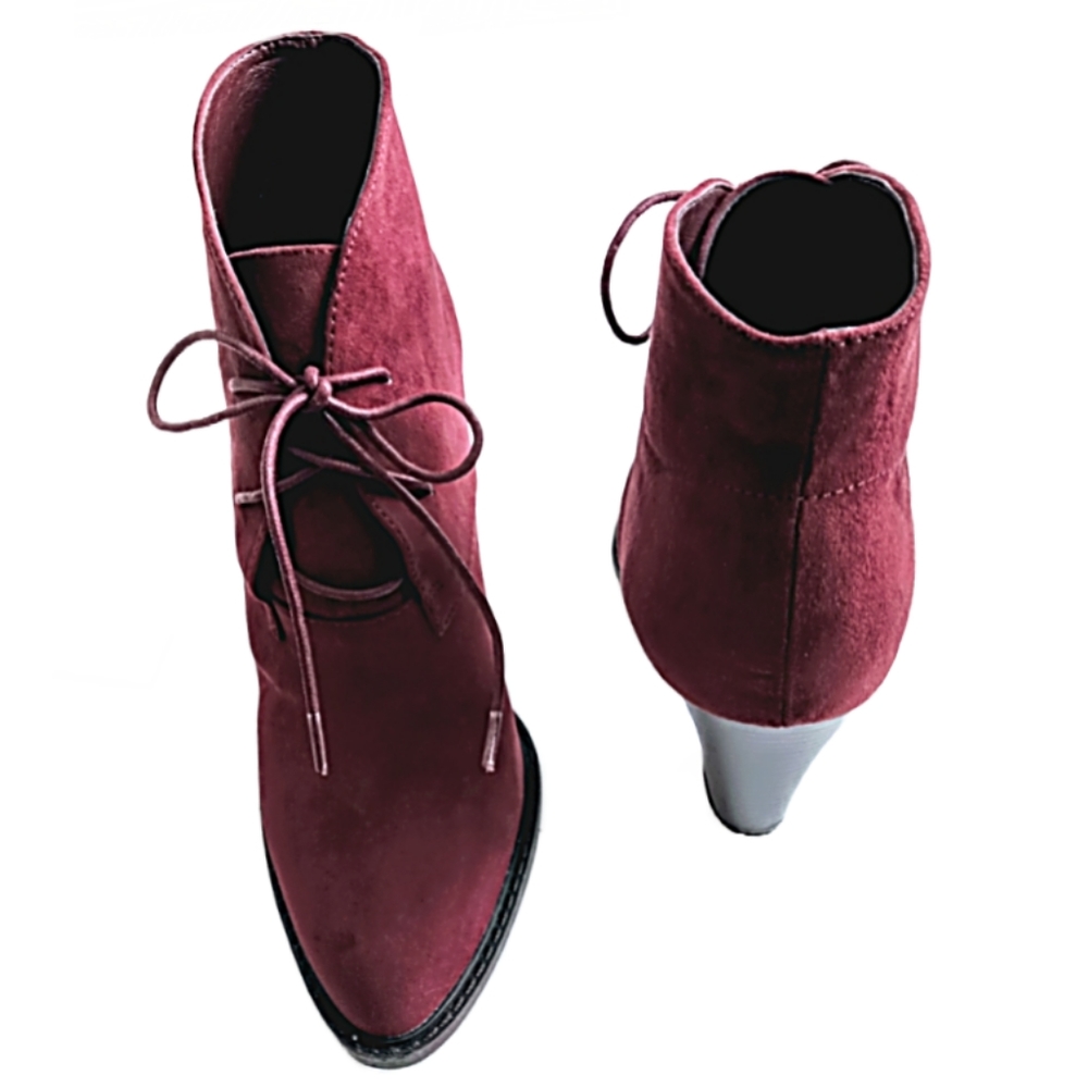 SHOEDAZZLE Wine Suede Lace-up Bootie ~ Sz 9.5